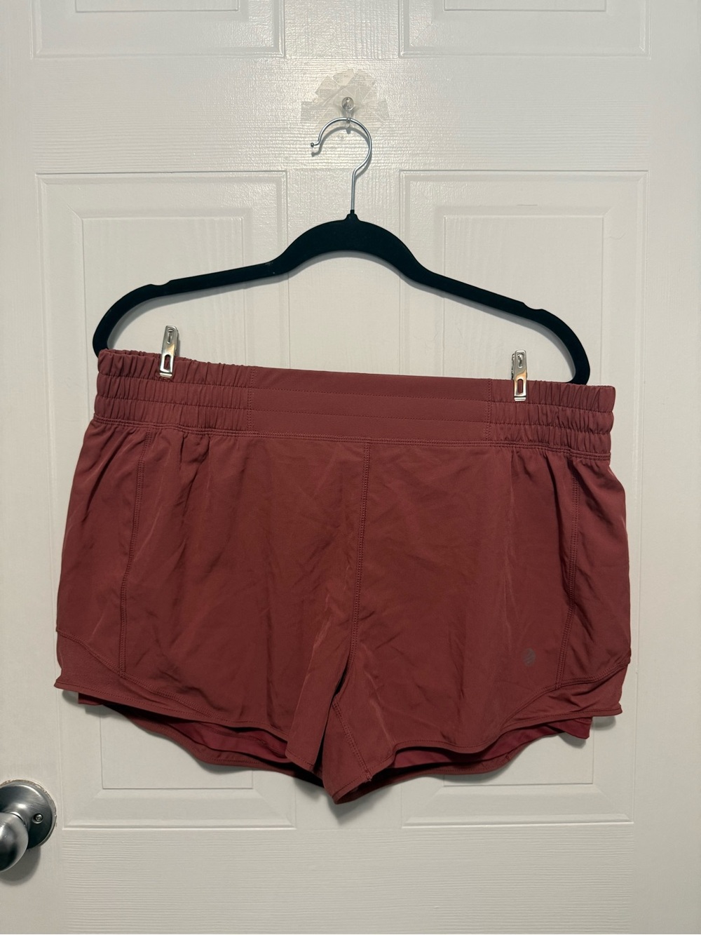 MPG Women's Athletic Shorts in Dusty Rose Mauve